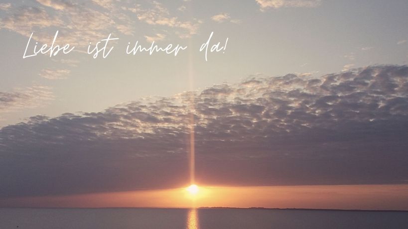 Der einzige Weg mehr Liebe zu haben ist, mehr Liebe zu geben.